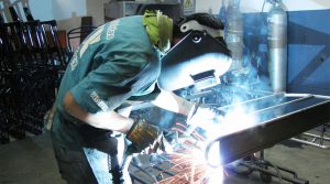 Urge un cambio de estrategia para el sector metalmecánico