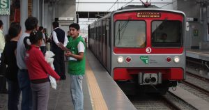 Usuarios del Tren eléctrico deben usar mascarillas y otros elementos