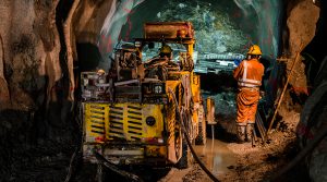 Minem proyecta formalizar a más de 11.000 mineros al finalizar el 2022