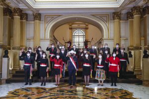 Juramenta nuevo Gabinete y Mirtha Vásquez como premier