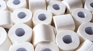 Importaciones de papel higiénico y pañales para bebés disminuyen por crisis logística mundial