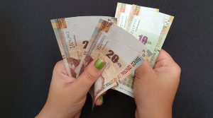 Trabajadores que laboren feriados 28 y 29 de julio percibirán triple pago