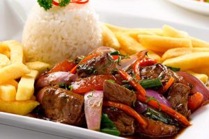Conoce los 5 mejores platos de la comida peruana