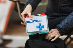 Viajes: ¿Qué medicinas no pueden faltar en un botiquín casero?