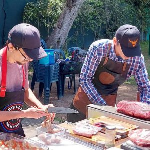 El Goico BBQ, la empresa que lleva la parrilla a donde estés
