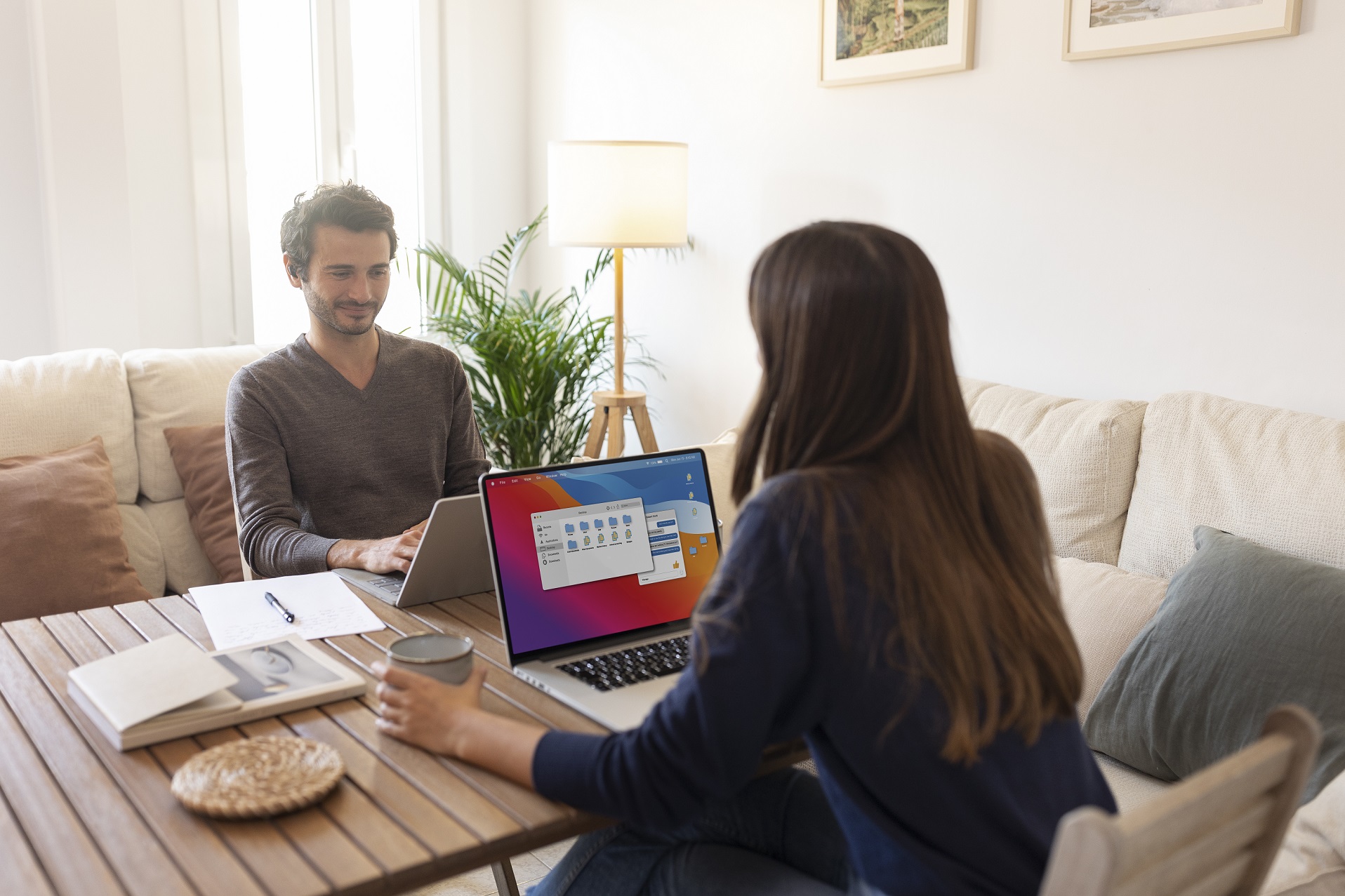 Crehana y Deel presentan E-book para ayudar a las empresas a comprender los retos del Futuro del Trabajo