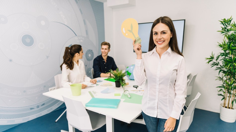 Día de la Mujer: 5 claves que transformarán a la mujer en el campo digital