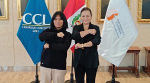 Una escolar de Villa El Salvador asume presidencia de la CCL por un día