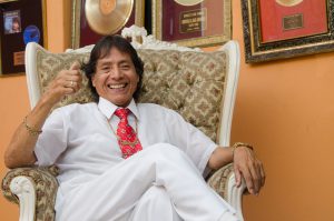 Iván Cruz falleció: canciones que marcaron la carrera del bolerista peruano
