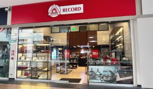 Record Perú abrió dos nuevas tiendas en el último año por su 89 aniversario