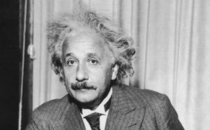 Miguel Guzmán Delgado presentó el libro “Albert Einstein a través del tiempo”