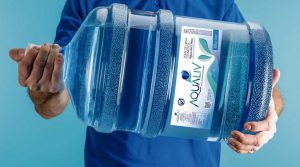 AquaLiv se lanza al mercado de las franquicias tras celebrar su décimo tercer año de fundación