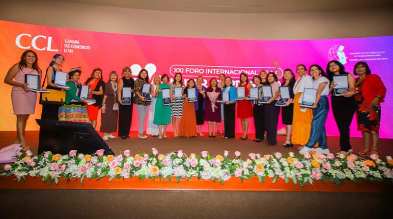 CCL reconoce a mujeres por su contribución al desarrollo del Perú en diversos campos