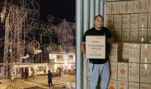 De vender pirotecnia artesanal a convertirse en el «rey» de artículos pirotécnicos con seguridad y control de calidad