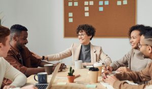 Retención de talento: ¿Cuáles son los beneficios más valorados del salario emocional?