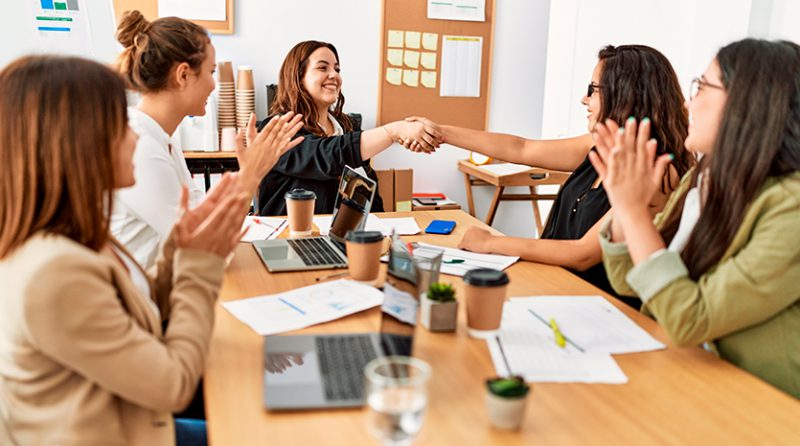 Impulsan medidas para promover la igualdad de género y el empoderamiento profesional de las mujeres