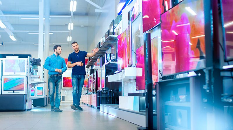 Ventas retail superarían los S/ 4 600 millones en julio por impulso de Fiestas Patrias