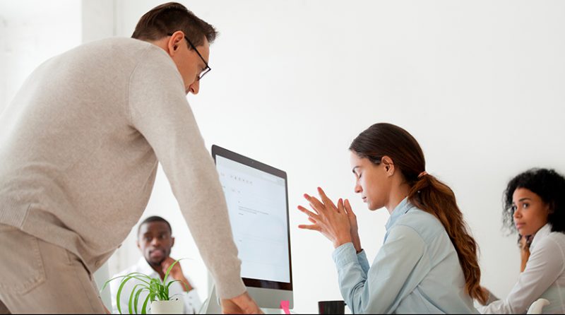 6 de cada 10 peruanos pensó en renunciar a su trabajo por tener mala relación con su jefe