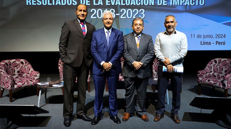 Roberto De La Tore: “los auditores deberían adoptar una actitud más proactiva en la ejecución de obras públicas”