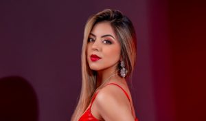 Rita Paola debuta en la escena musical con la canción “Cuando estás conmigo” | VIDEO