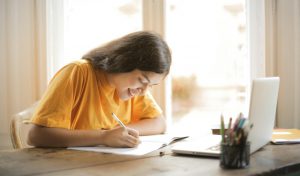 ¿No sabes qué carrera elegir? 4 ejercicios para descubrir tu vocación profesional