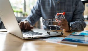 Transforma tu negocio: Consejos básicos de e-commerce para emprendedores digitales