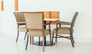 Renueva los muebles de tu comedor con Infabri Karen, asociado CCL