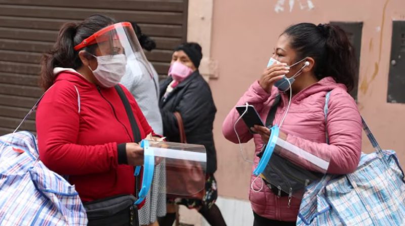 Informalidad en el Perú: Mujeres presentan tasas más altas