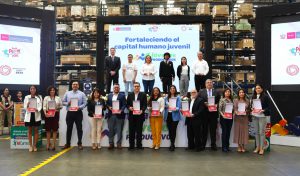 Arcos Dorados es reconocida como empresa que impulsa el empleo formal juvenil en el Perú