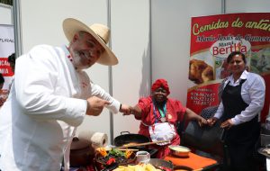 El “VI Foro & Expo de Gastronomía: Anemia y malnutrición” se realizó con éxito en la CCL