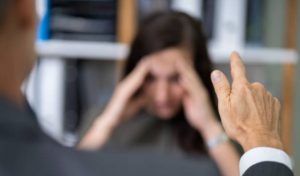 Estudio revela cómo la prevención del hostigamiento sexual laboral mejora la rentabilidad empresarial