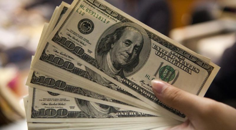 Dólar podría mantenerse en 3.70 en los próximos 2 o 3 meses