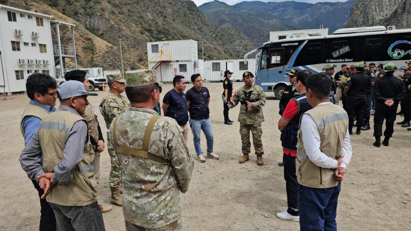 Fuerzas Armadas y Policía Nacional se reúnen para reforzar la lucha contra el crimen en Pataz