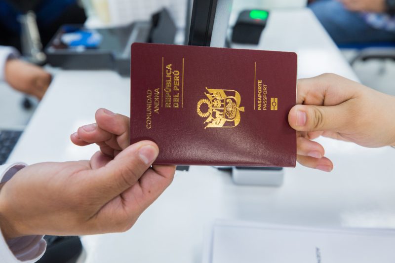 Migraciones: más de 80 000 citas de pasaporte disponibles hasta junio