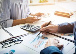 Los riesgos del outsourcing tributario: Cómo evitar problemas en la gestión fiscal