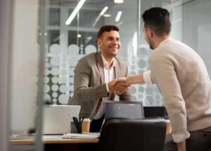Cómo mejorar tu capacidad de negociación en el trabajo: claves para influir con seguridad