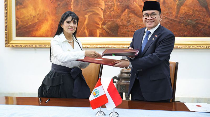 Perú e Indonesia firman histórico acuerdo comercial
