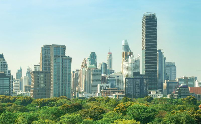 EY Perú lanza la Guía NIIF 2025/2026: clave para la contabilidad y sostenibilidad