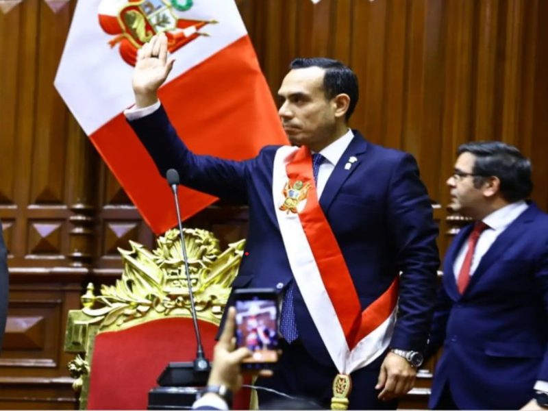 Presidenta Boluarte es destituida y reemplazada por José Jerí