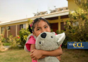 Rosatel y Aldeas Infantiles SOS Perú lanzan Kodi, peluche solidario para apoyar a la niñez en riesgo