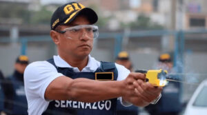 Gobierno aprueba uso de pistolas eléctricas y otros equipos para serenazgo