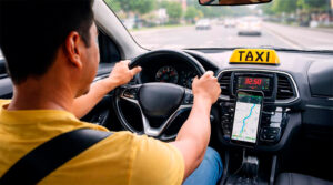Proponen limitar a 20 % las comisiones de apps de taxi en Perú