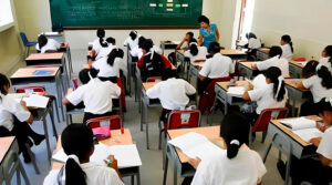 Colegios de Lima y Callao regresan a la presencialidad desde hoy