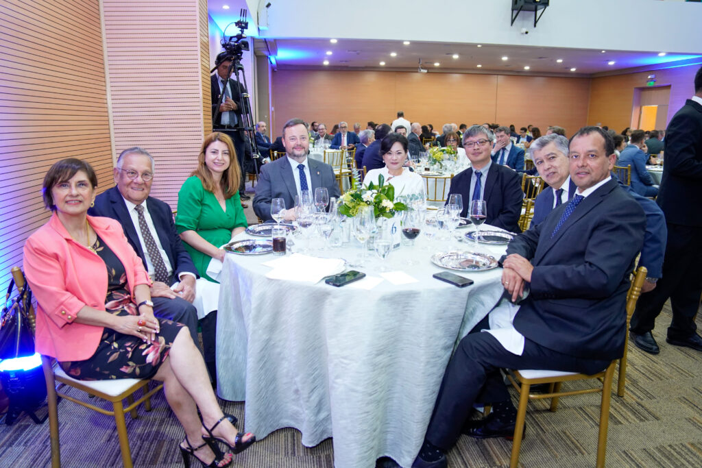 embajadora de Rumania
