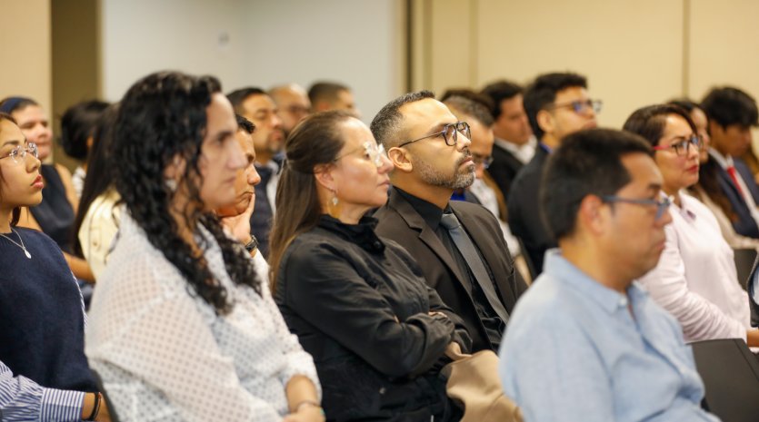CCL capacita a sus asociados en conferencia magistral (1)