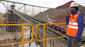 Minería genera más de 276 000 empleos directos