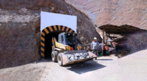 Suiza ve potencial en la pequeña minería peruana