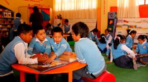 P&G impulsa campaña para mejorar escuelas públicas en el Perú