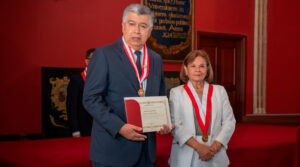 CCL obtiene reconocimiento como “Institución Emblemática” otorgado por la UNMSM