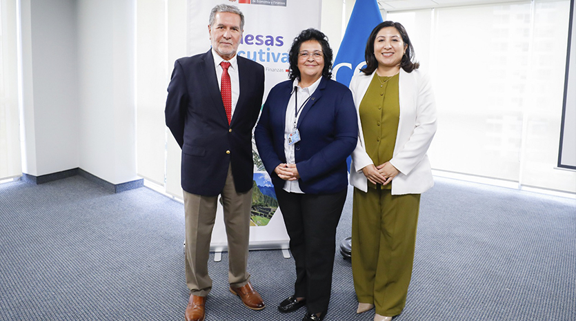 CCL y sector público impulsan acciones para fortalecer acceso a medicamentos intercambiables
